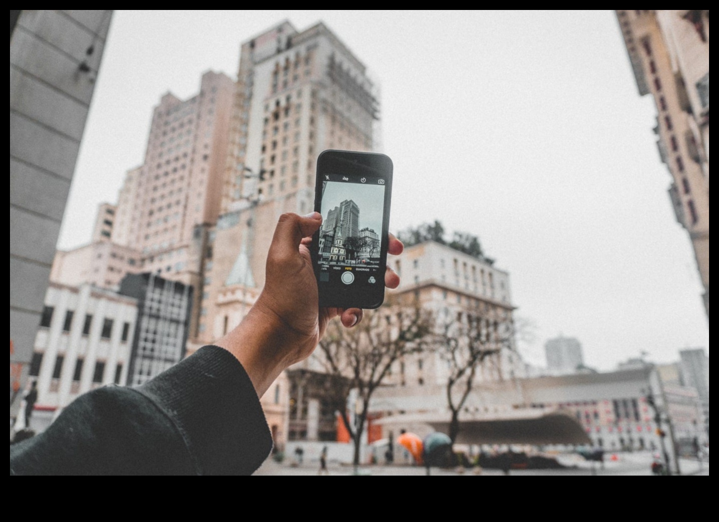 לכידת זוהר: שחרר את הפוטנציאל שלך באמצעות לימוד צילום