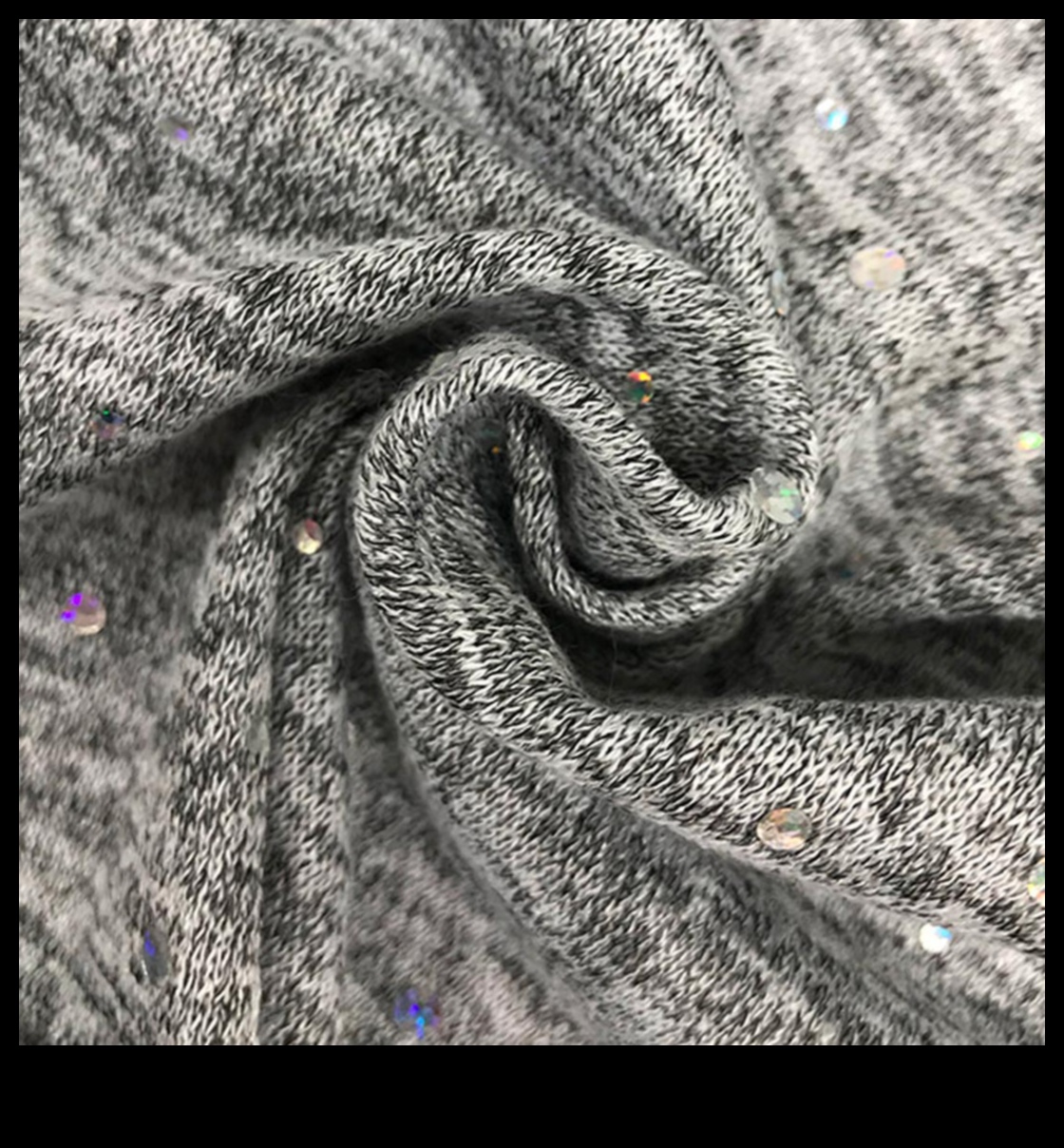 טכניקות יצירה עבור טקסטיל מעוטר: הוספת ניצוץ לבד