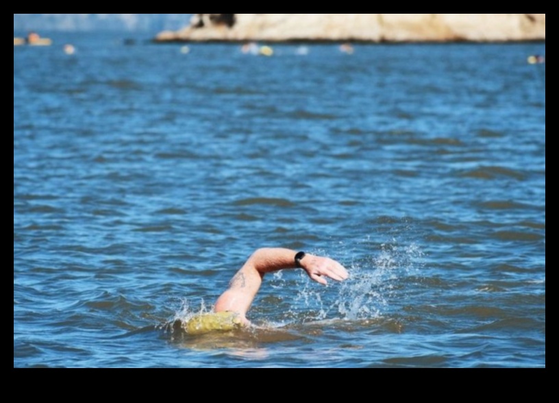 חזרות מול הנהר: אימונים בחוץ לאורך דרכי מים שלווים